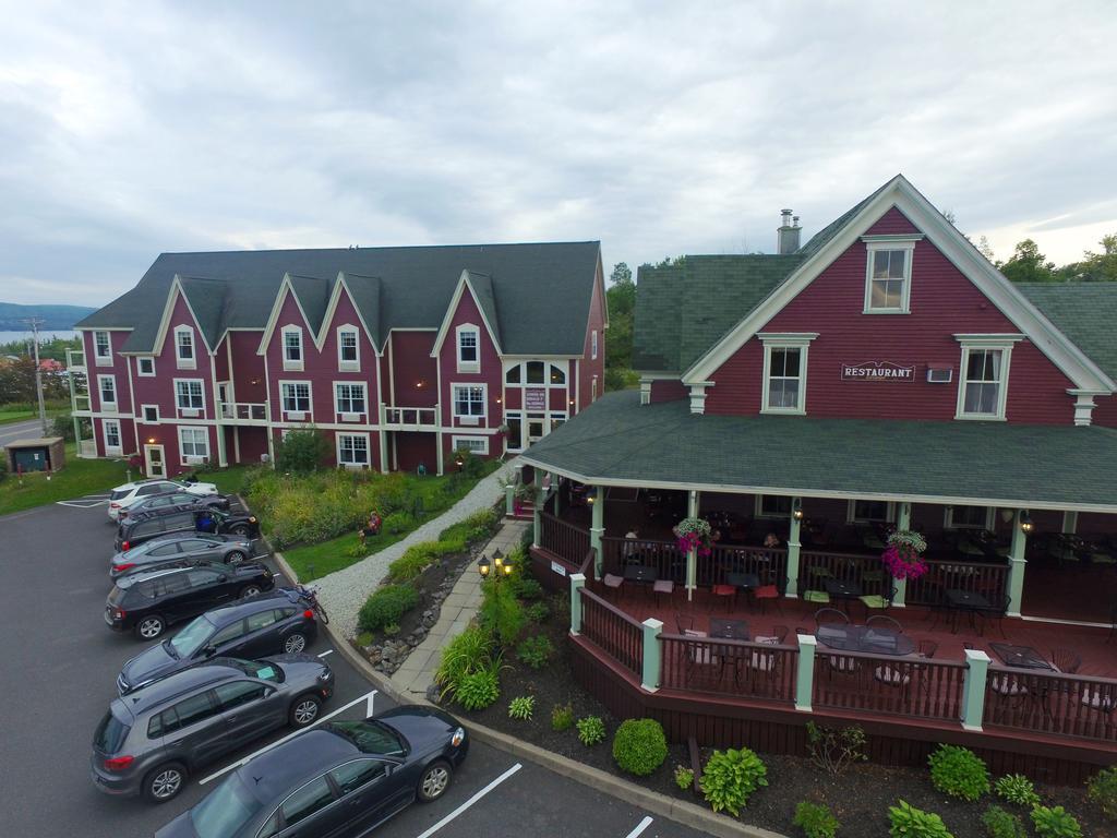 Lynwood Inn Baddeck Inlet Екстериор снимка