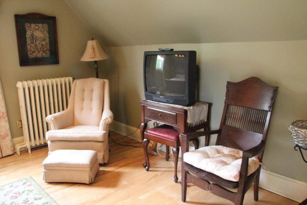 Lynwood Inn Baddeck Inlet Стая снимка