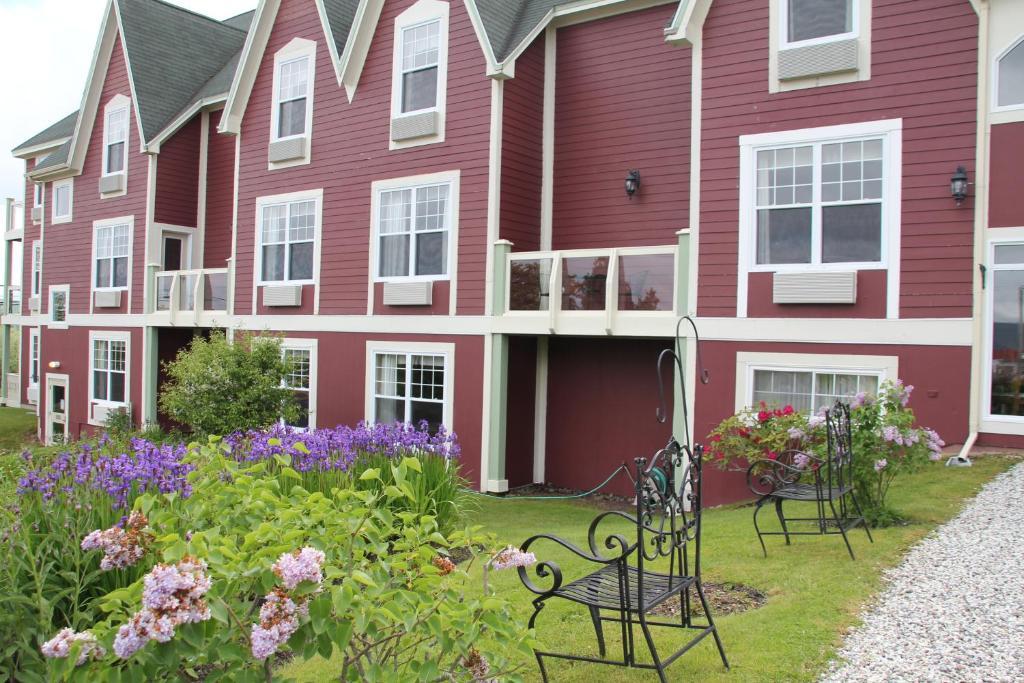 Lynwood Inn Baddeck Inlet Екстериор снимка