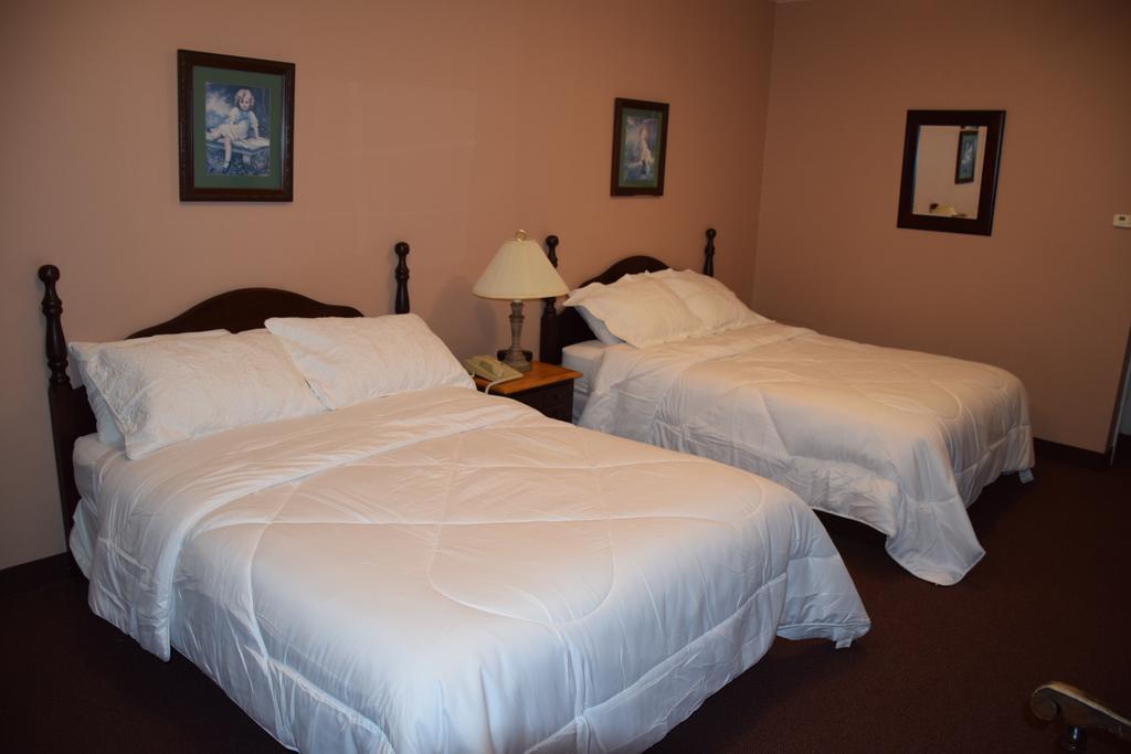 Lynwood Inn Baddeck Inlet Екстериор снимка